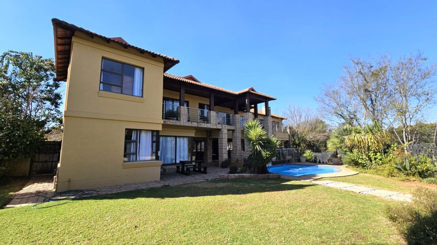 5 Bedroom Property for Sale in Birdwood Estate North West